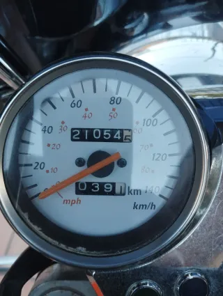 Hyosung Aguila 125cc Cruiser Naranja/Negro