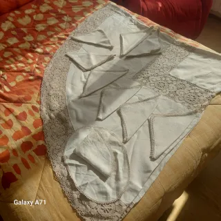 Tovaglia rotonda in lino beige