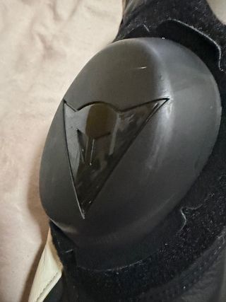 Mono Dainese Cuero Talla 48-56 X SEPARADO TAMBIÉN