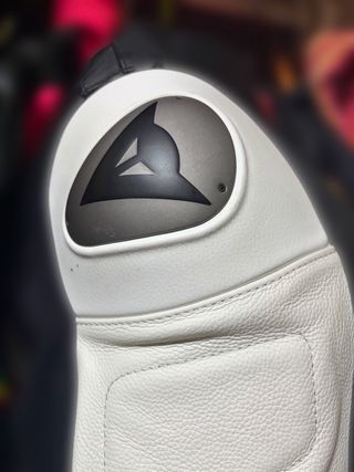 Mono Dainese Cuero Talla 48-56 X SEPARADO TAMBIÉN