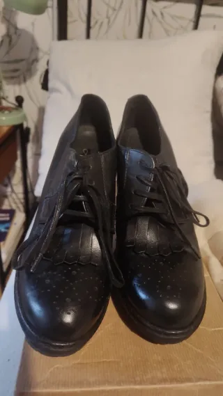 Zapatos Oxford Piel Negros T.39 de marca.
