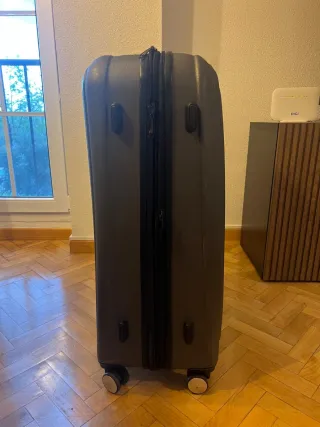 Maleta trolley grande marca IT