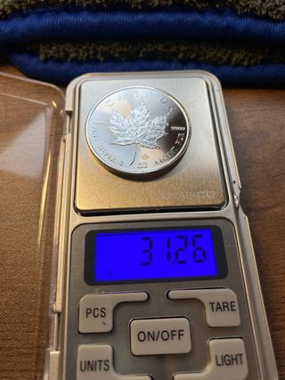 Maple Leaf 1 oz Plata Pura .9999