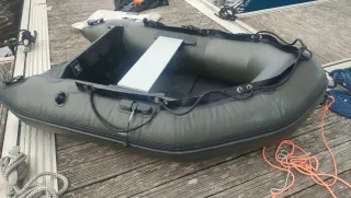 Lancha Neumática Ozeam 200 Suelo Hinchable