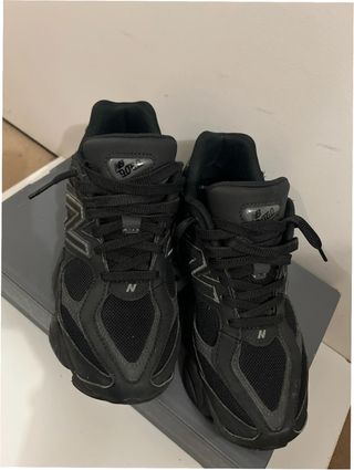 New Balance 9060 Triple Black Talla 38