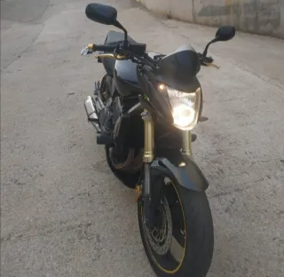 Honda CB 600F Hornet 2007 con 67209km.