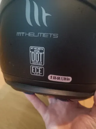 Casco MT Atom talla S + Guantes