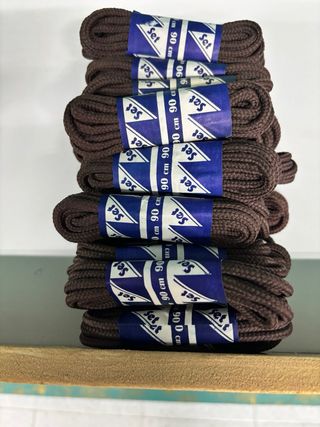 Cordones Marrones para Zapatos 90 cm largo .