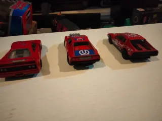3 Ferraris Bburago 1/43