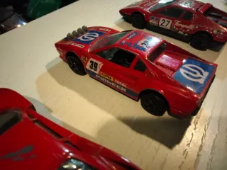 3 Ferraris Bburago 1/43