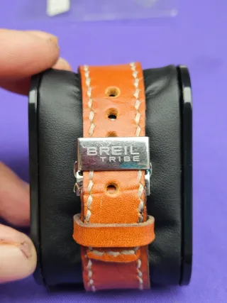 Reloj Breil Tribe con Bisel de Cristales