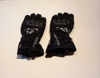 Guantes Moto IXON Negros