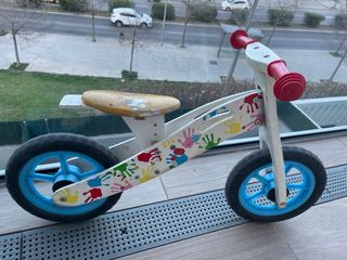 Bicicleta de madera arrastre infantil