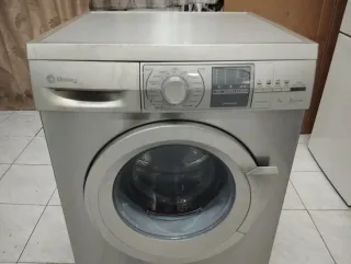 LAVADORA MARCA BALAY 7kg inoxidable