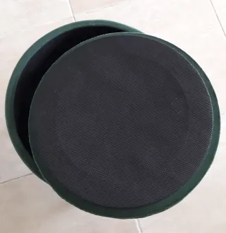 Taburete terciopelo verde con almacenaje,