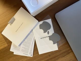 MacBook Air M1 2020 1TB 16GB