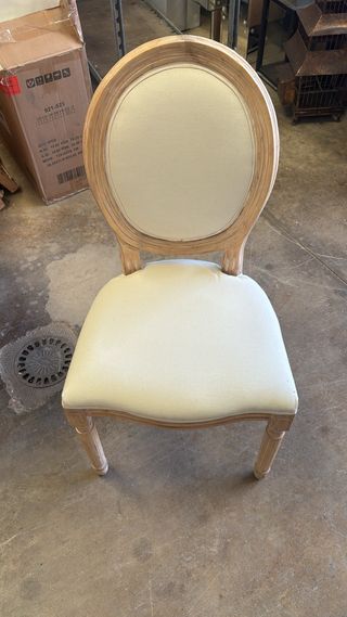 Silla de comedor de madera y tela beige