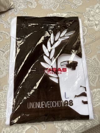 Camiseta 13 Rosas Unisex Talla Única