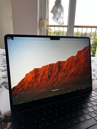 MacBook Air M2 2022 13,6” 8GB RAM / 256GB SSD