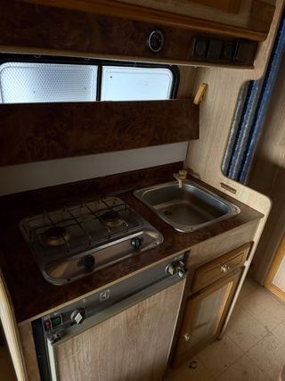 Caravana Sun Roller 750kg.