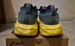 Asics Novablast 4 Zapatillas Running