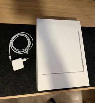 MacBook Air 15” M2 8GB / 256GB Plata