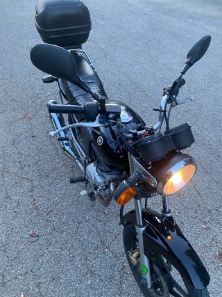 Yamaha YBR 125 Negra