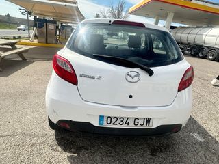 Mazda 2 2009
