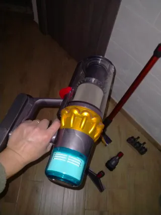 Dyson V15 Originale con spazzola laser