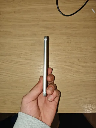 iPhone 6 Blanco  No viene con caja