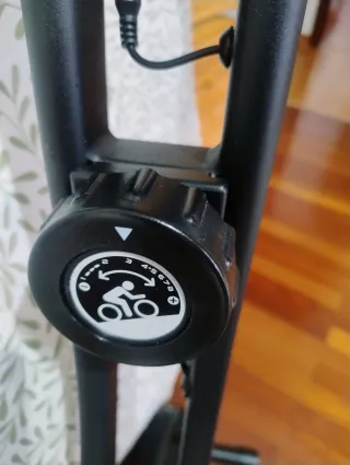 Bicicleta Estática Negra marca domyos