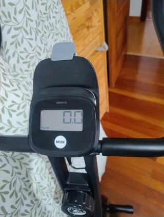 Bicicleta Estática Negra marca domyos