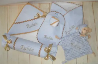 Canastilla bebé personalizada