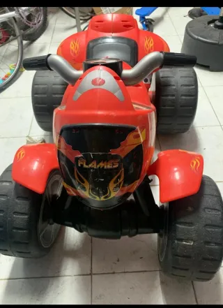 Quad infantil rojo