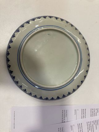 Plato de porcelana siglo XIX