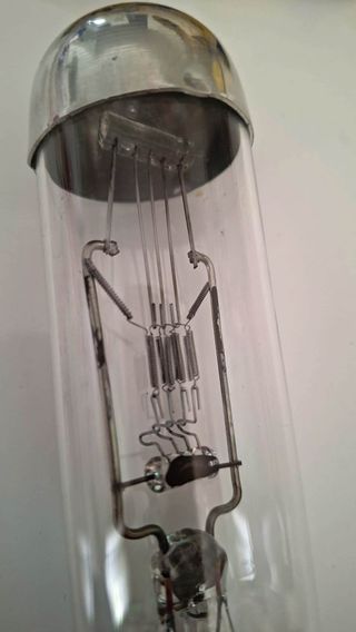 Lámpara Cine 125/750