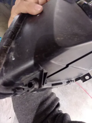 Faro Delantero Derecho Audi A3 1996/2000 en Hella