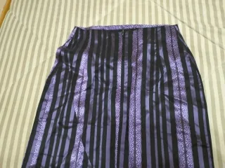Conjunto falda y top rayas morado, talla S