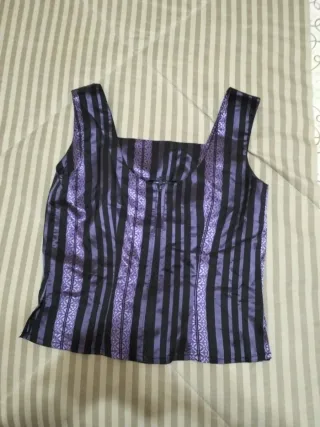 Conjunto falda y top rayas morado, talla S