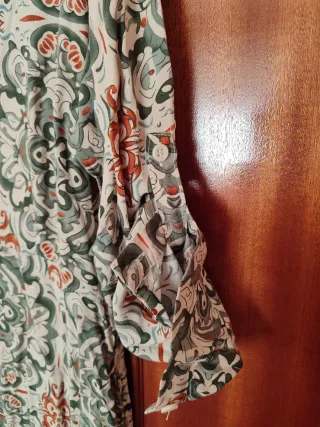 Vestido camisero estampado tonos tierra