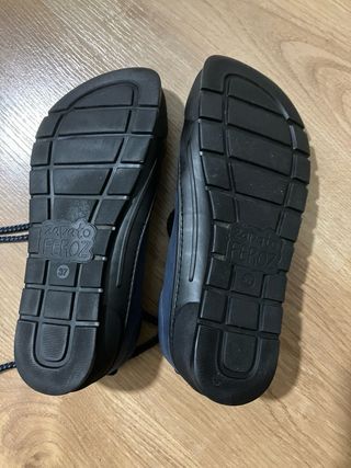 Zapato Feroz Azul Marino Talla 37