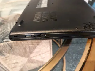 Portátil Asus Vivobook i5 8GB RAM