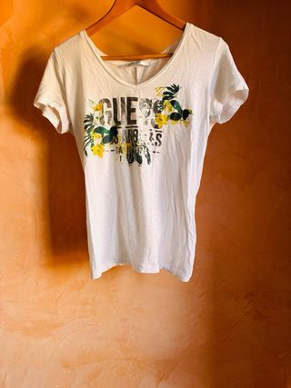 Camiseta Guess Blanca Estampada Floral