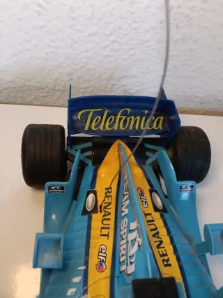 Coche teledirigido Renault F1 Team
