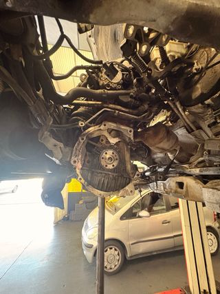 Mecánico vehiculos o coches