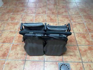Carro gemelar Inglesina gris
