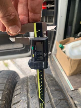 2 Neumáticos Hankook Vantra LT 215/70R15C