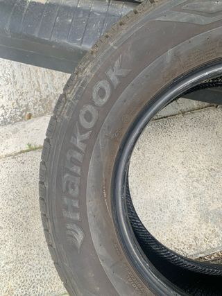 2 Neumáticos Hankook Vantra LT 215/70R15C
