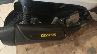 Piaggio Beverly 300cc Scooter Blanco/Marrón