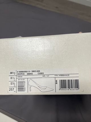 Zapatos Geox Piel Beige Tacón Bajo